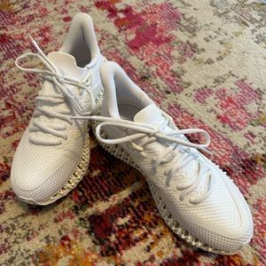 Adidas 4DFWD white sneakers worn once